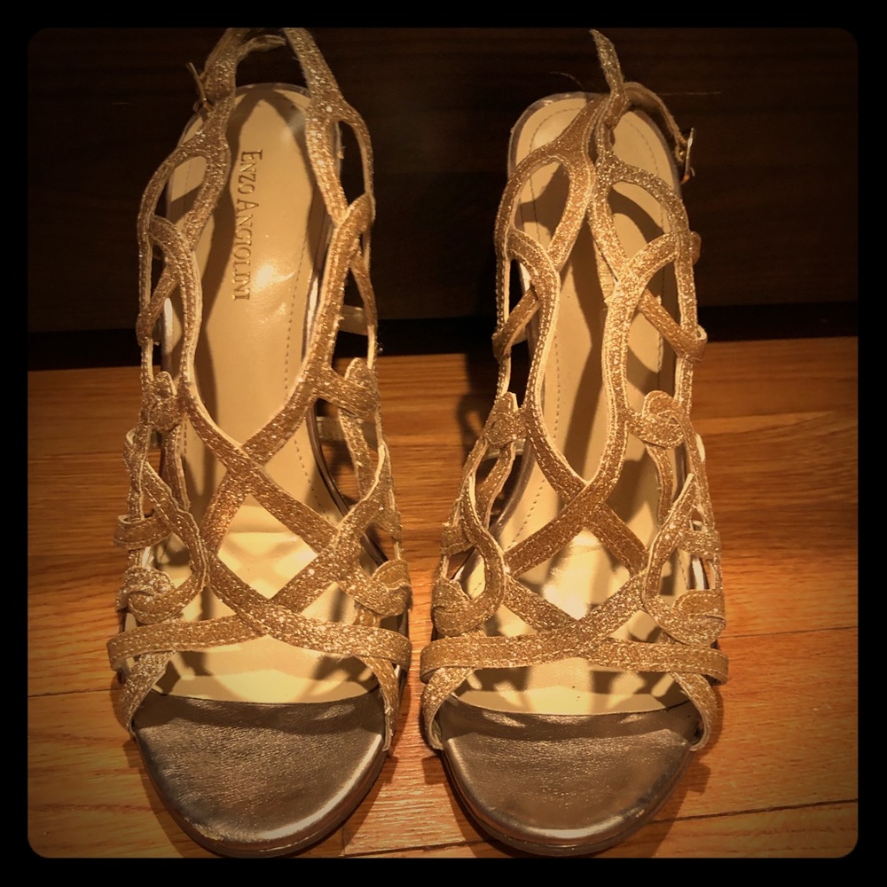 Evening wedge